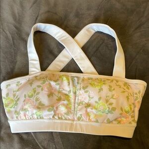 Pop flex Floral Cross-Back Sports Bra size M